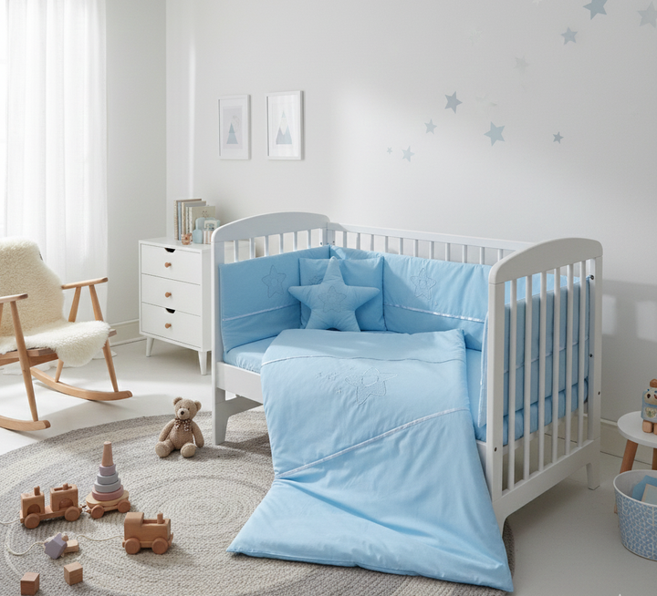 Set de lenjerie pentru pătuț Rainy, 7 piese, cu protecție laterală 70x140 cm, cu stea și ursuleț