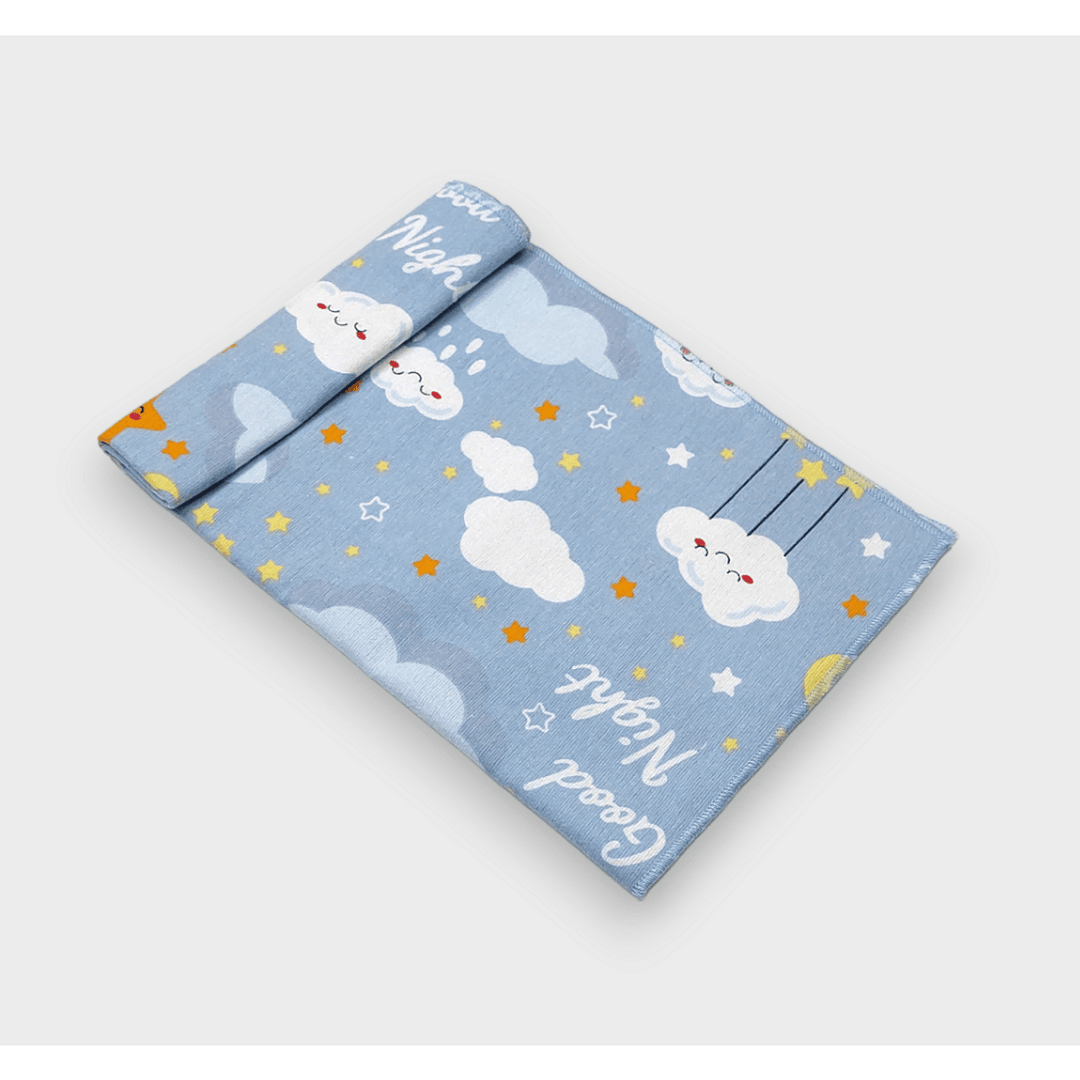 Rainy Scutec textil pentru bebeluși din finet 120x120 cm. Good night albastru