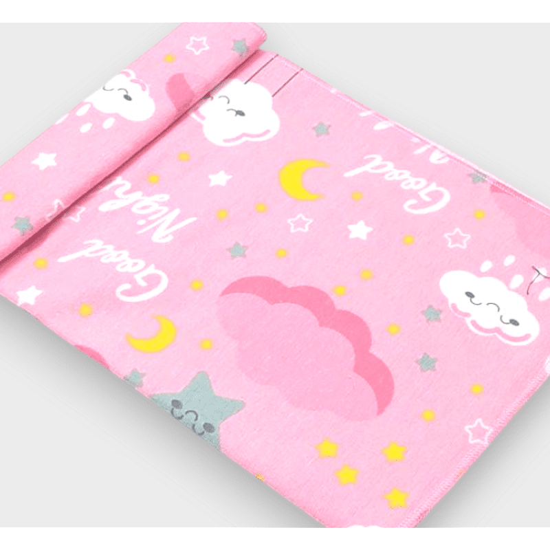 Rainy Scutec textil pentru bebeluși din finet 80x35 cm. Good night roz