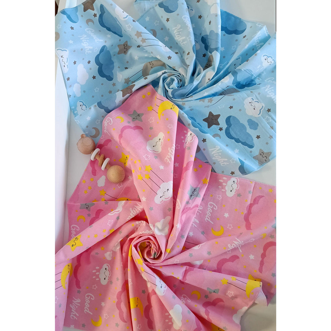 Rainy Scutec textil pentru bebeluși din finet 80x35 cm. Good night roz