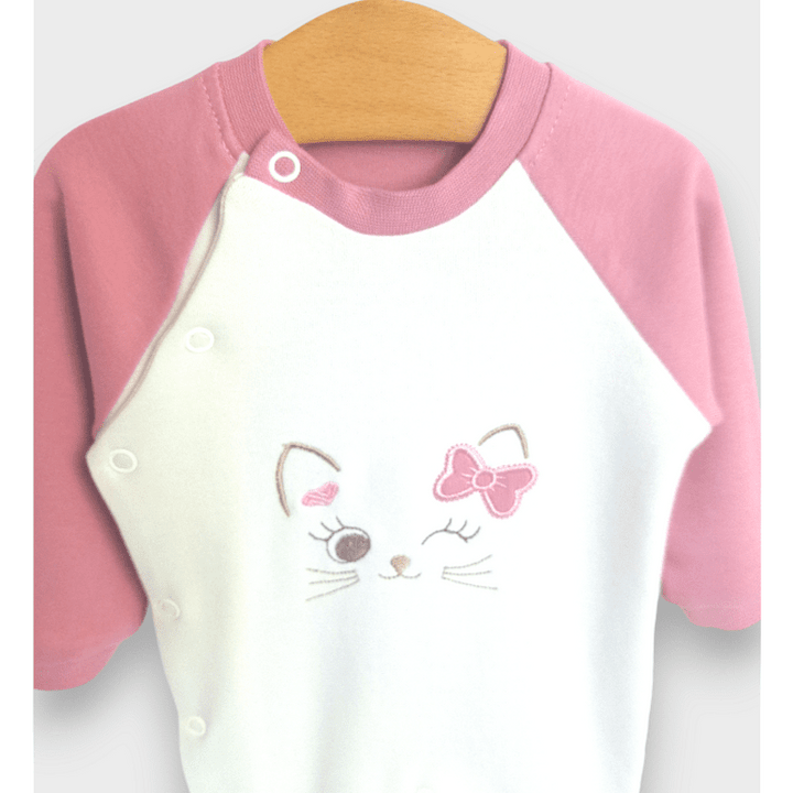 Salopetă pentru bebeluși Rainy Hello Cat cu mânecă lungă 48-62 cm.