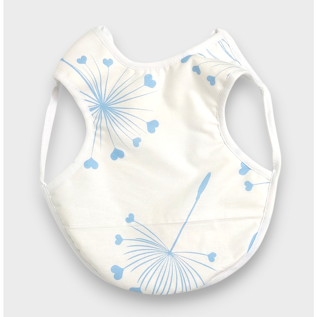Rainy Bavetă impermeabilă tip pelerină pentru bebeluși, fără mâneci, cu păpădii albastre pe fond ecru