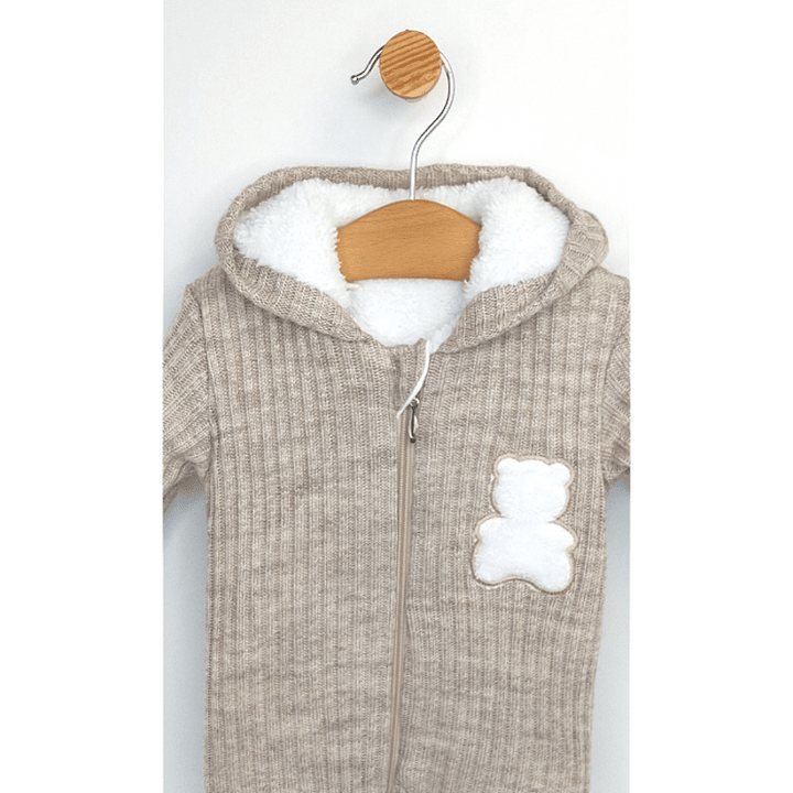 Rainy Salopetă tricotată pentru bebeluși White bear 56 - 80 cm. bej