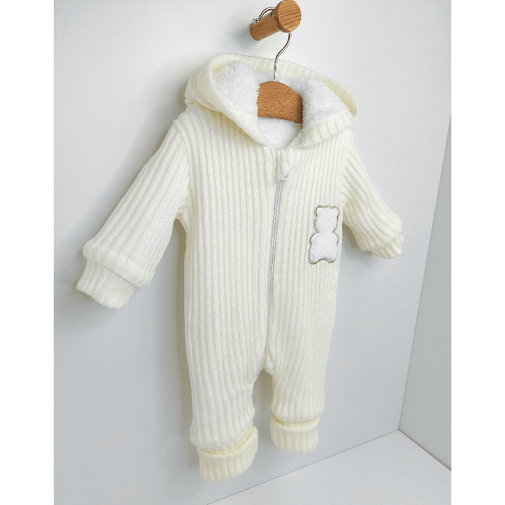 Salopetă tricotată pentru bebeluși Rainy „White bear”, 56–80 cm, culoare ecru