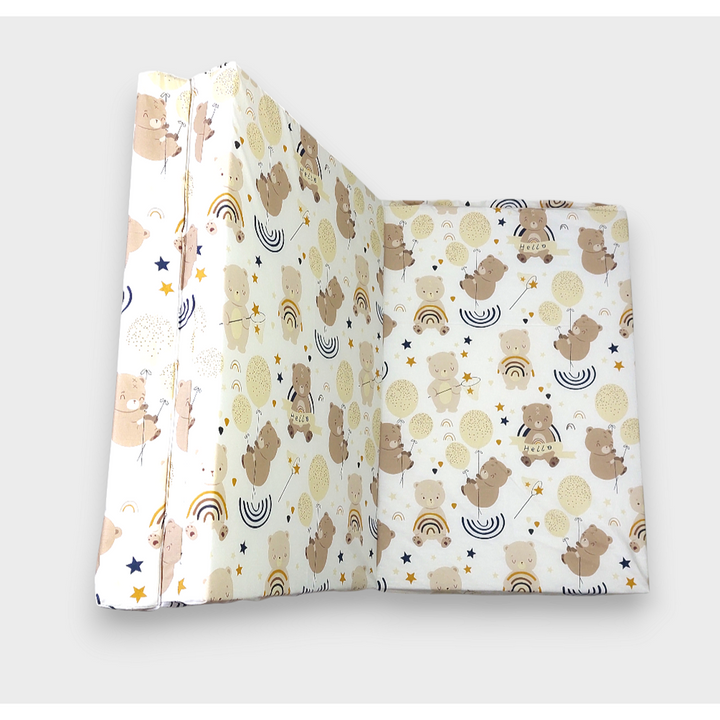 Saltea pliabilă pentru bebeluși Rainy 60x120 cm. Ursuleț cu baloane