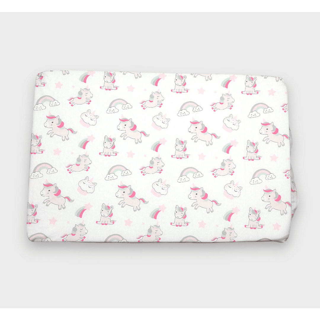 Saltea pliabilă pentru bebeluși Rainy 60x120 cm. Unicorn roz