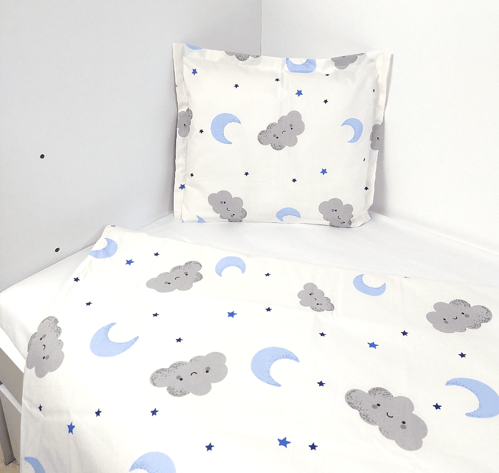 Set de lenjerie pentru pătuț Rainy, 3 piese, 60x120 cm, nori cenușii
