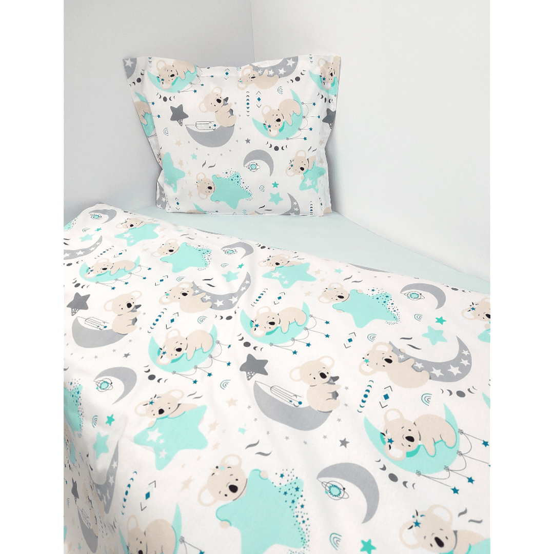 Rainy Set de pat pentru bebeluși 3 piese 70x140 cm. Koala și steluțe menta