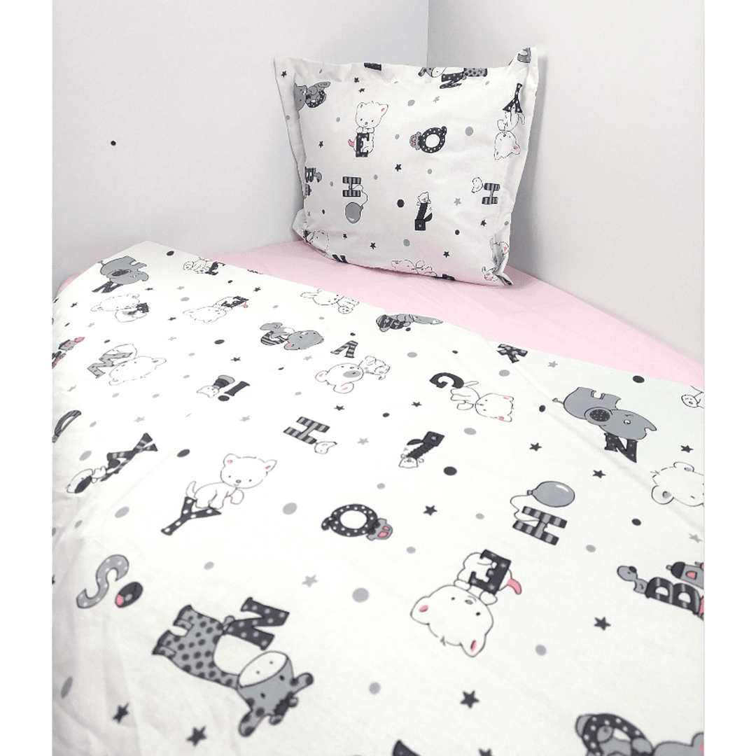 Rainy Set de lenjerie de pat pentru bebeluși, 3 piese, 70x140 cm, Ursuleț cu litere, gri