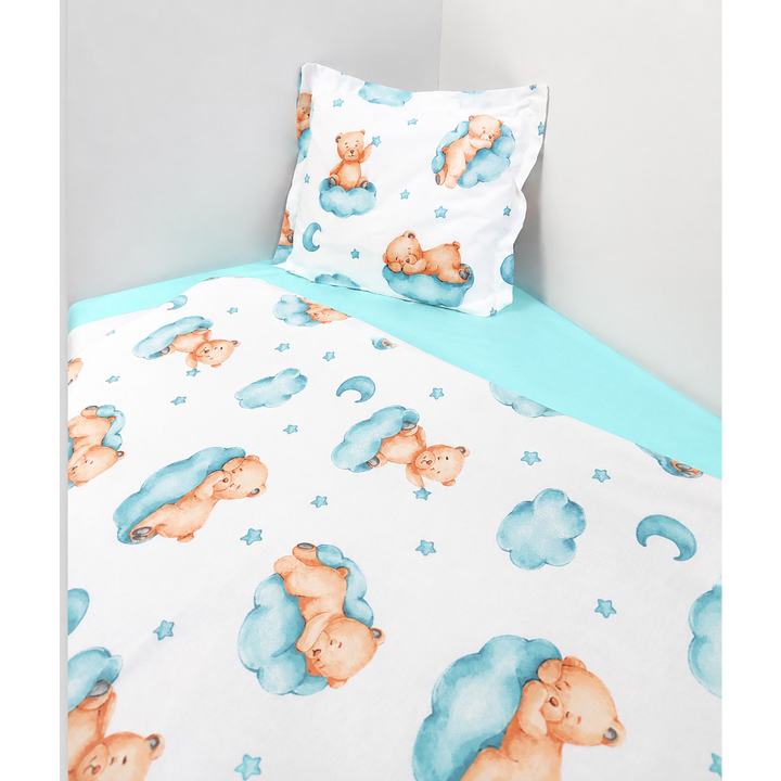 Rainy Set lenjerie de pat pentru bebeluși 3 piese 70x140 cm. Ursuleț pe norișor verde mentă