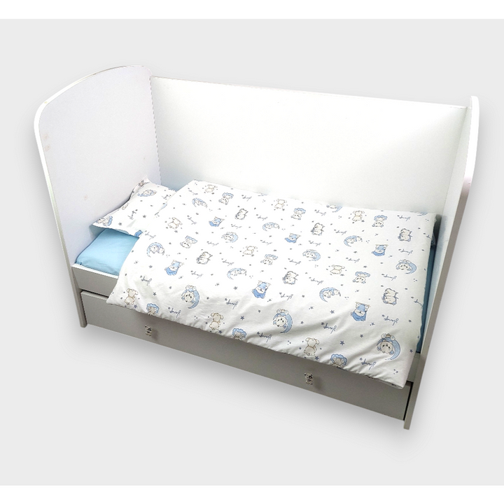 Rainy Set de lenjerie de pat pentru bebeluși 4 piese 60x120 cm. Lună albastră cu ursuleț