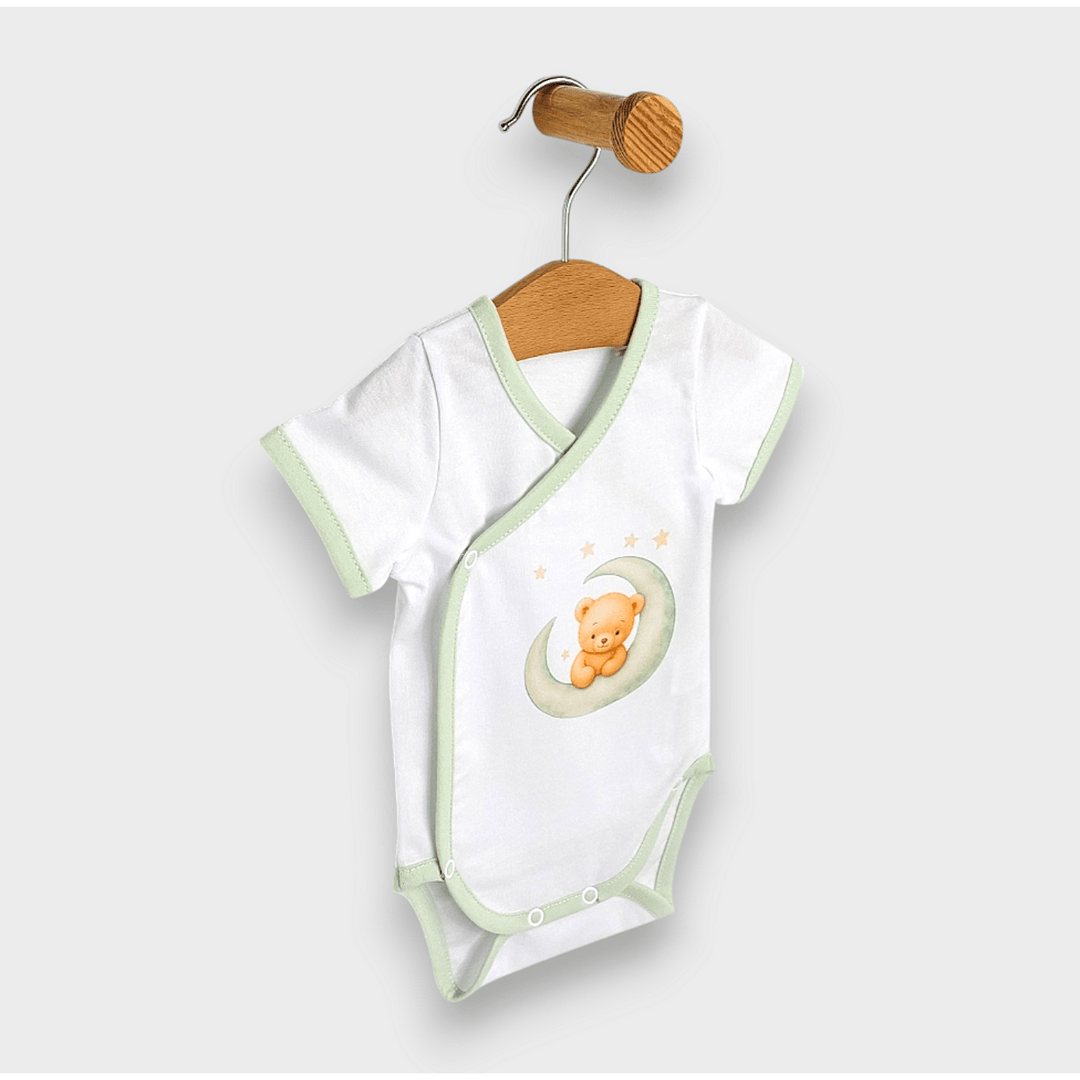 Rainy Body bebeluș cu mânecă scurtă Green bear 48 - 62 cm.