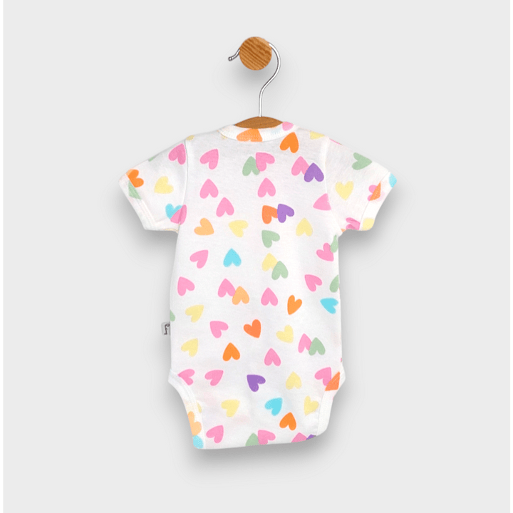 Rainy Body bebeluș cu mânecă scurtă și închidere frontală 48 - 62 cm. Inimi colorate
