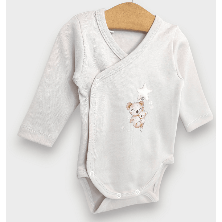 Rainy Body pentru bebeluși cu închidere laterală „Koala cu stele”, 48–74 cm, ecru delicat
