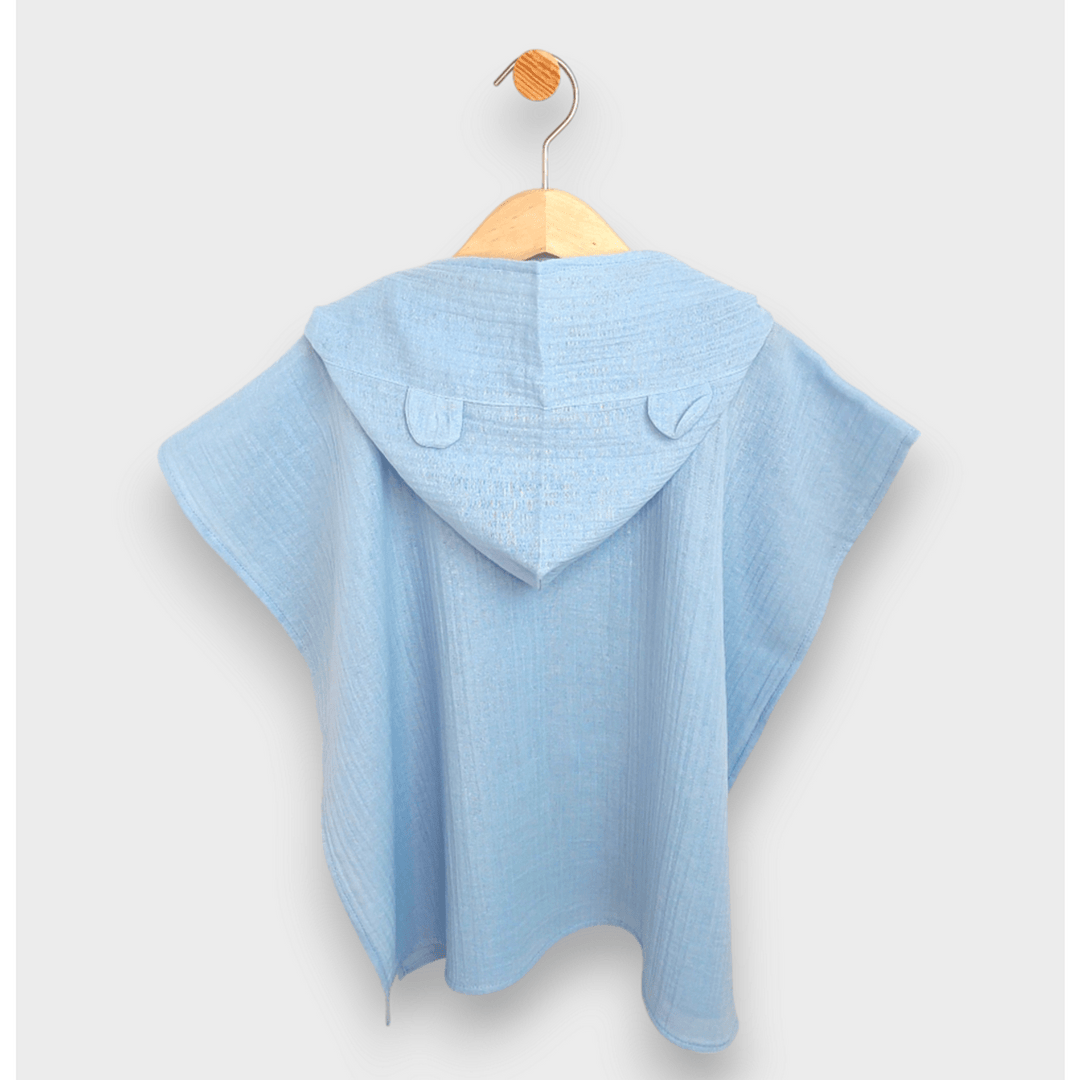 Rainy Poncho de muselină pentru bebeluși cu glugă Whales Blue