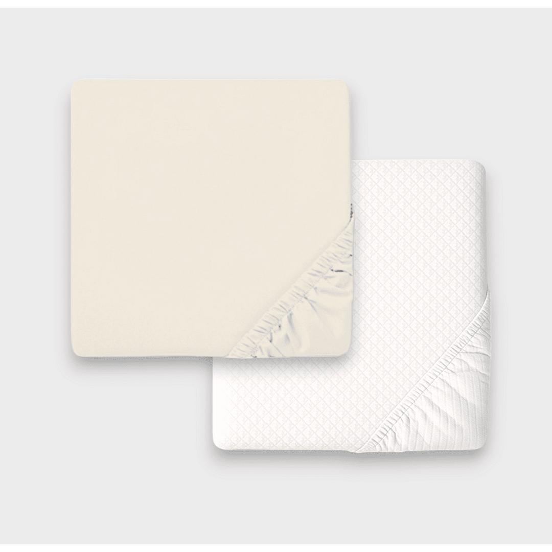 Set Rainy de cearșafuri tricotate pentru bebeluși cu elastic și protecție capitonată Lux 70x140 cm, ecru