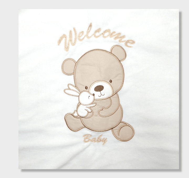Rainy Scutec de iarnă pentru bebeluși cu fermoar 80x80 cm. Welcome Baby Bear and Rabbit alb